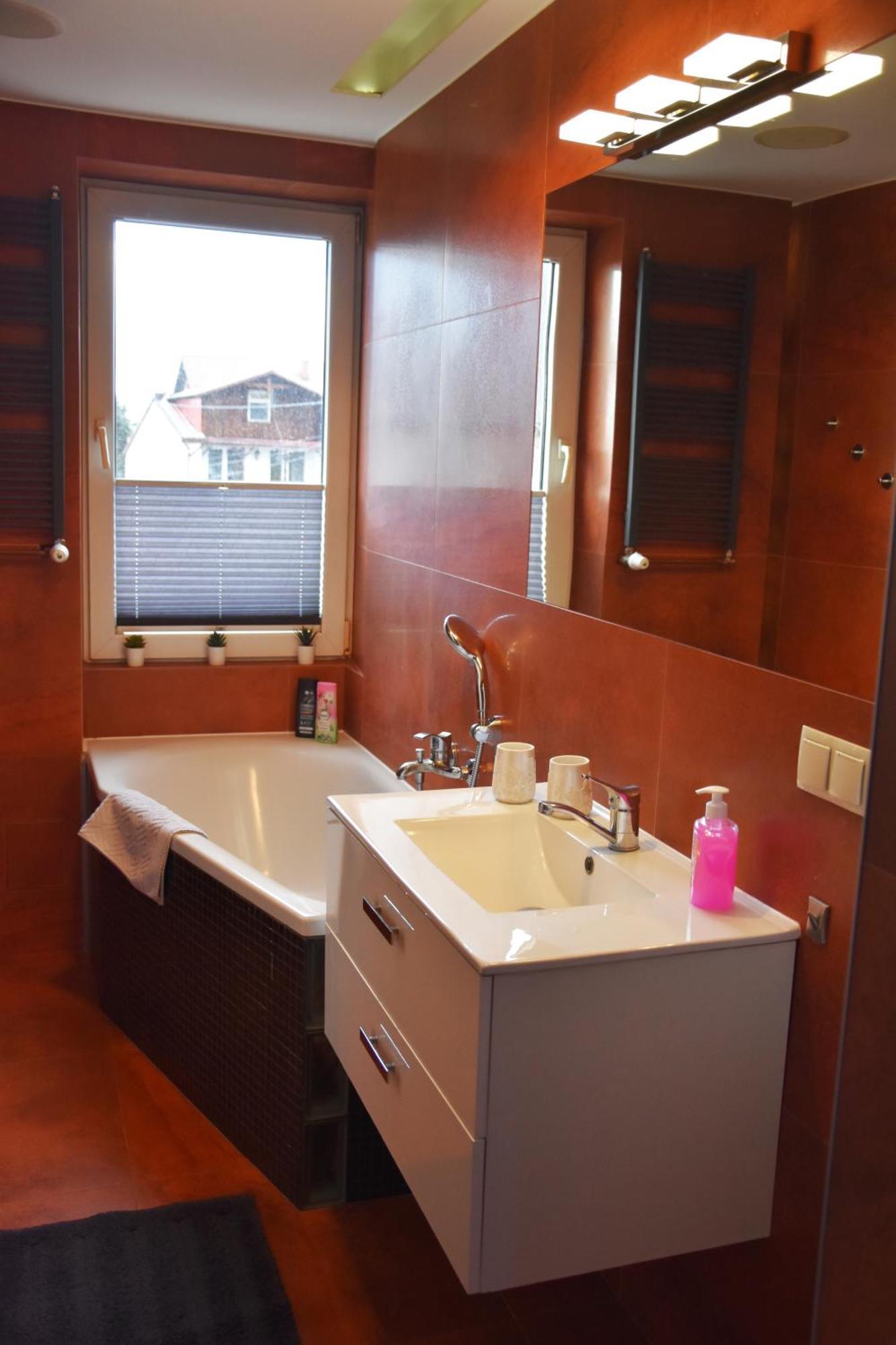 Apartament Night Premium Krakau Buitenkant foto