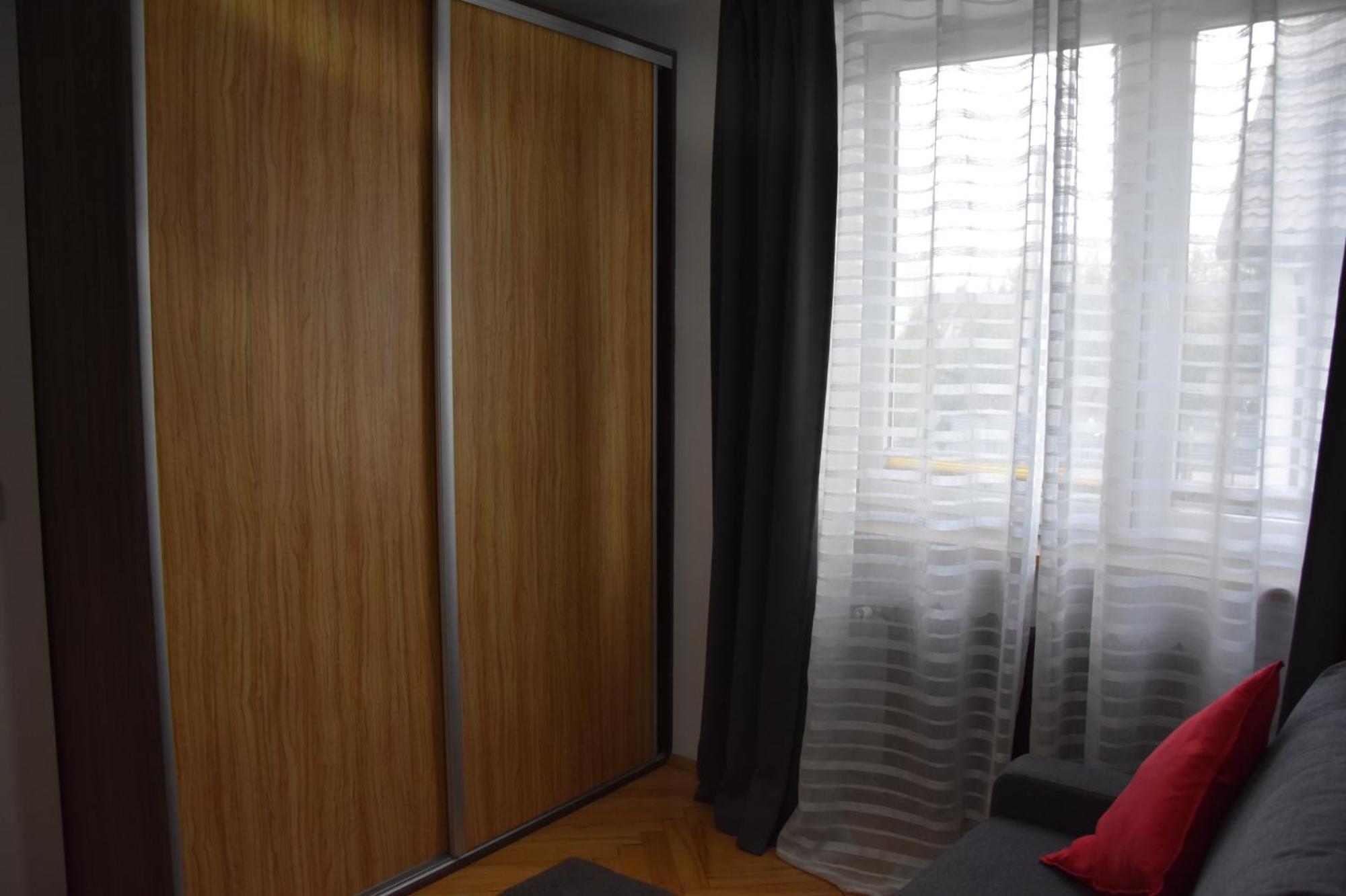 Apartament Night Premium Krakau Buitenkant foto